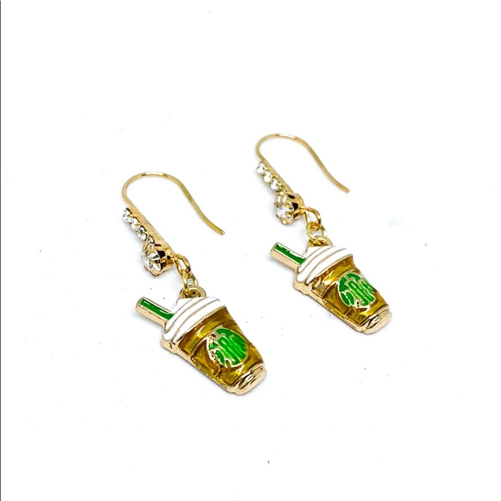 NWT Frappe Gold Fish Hood earrings